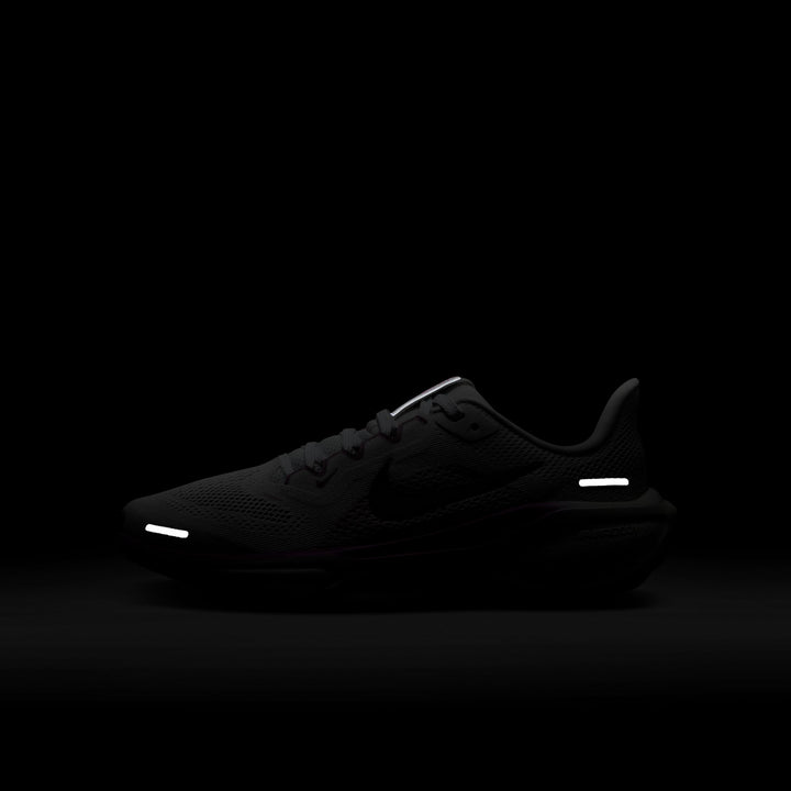 Nike Pegasus 41 White & Hyper Violet Sneakers (Big Kids)