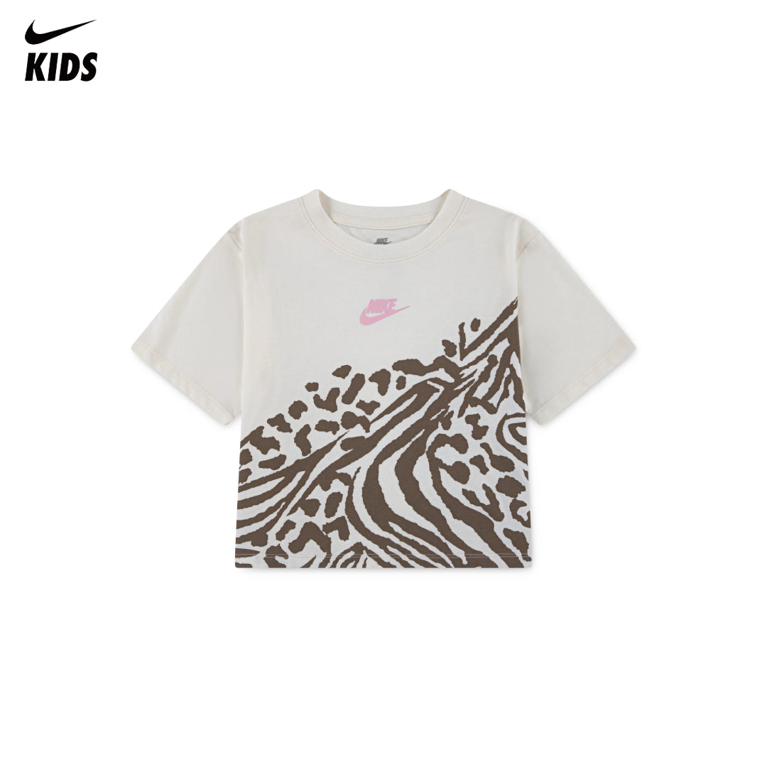 Nike Girls Wild Warmth Boxy T-Shirt (Little Kids)