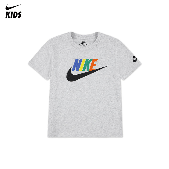 Nike Club Family T-Shirt (Little Kids)