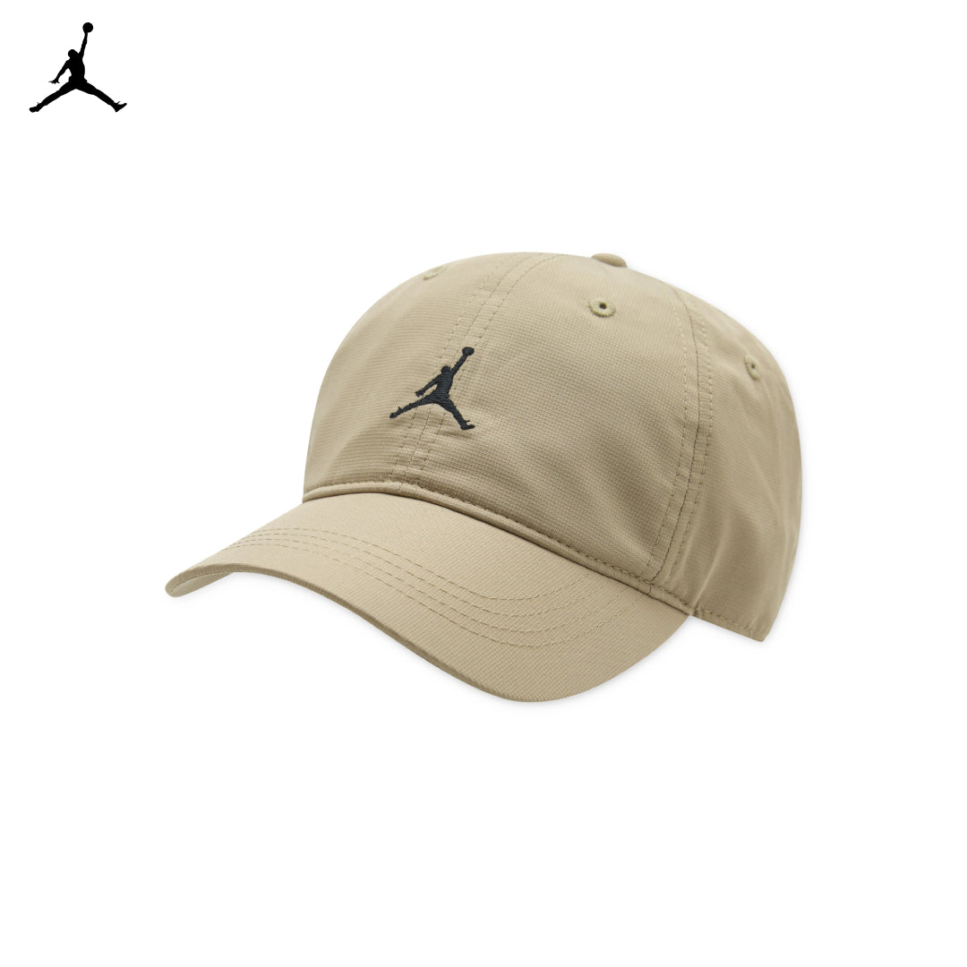 Jordan Essential Cap (Big Kids)