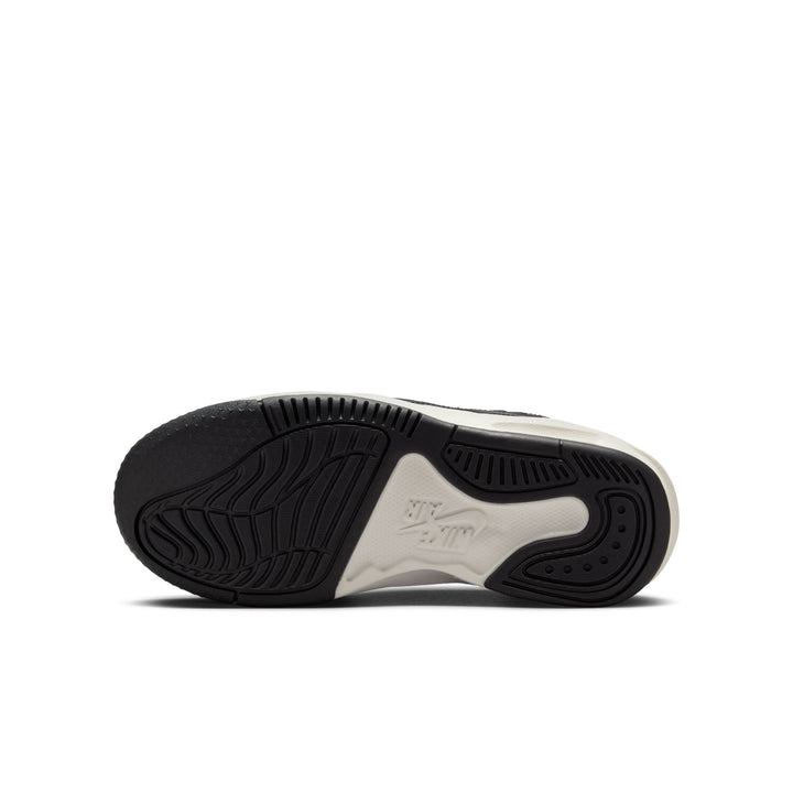 Jordan Max Aura 5 Shoes (Big Kids)