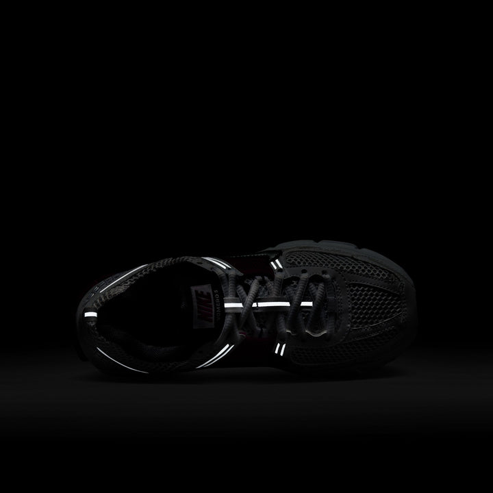 Nike Vomero 5 Shoes (Big Kids)