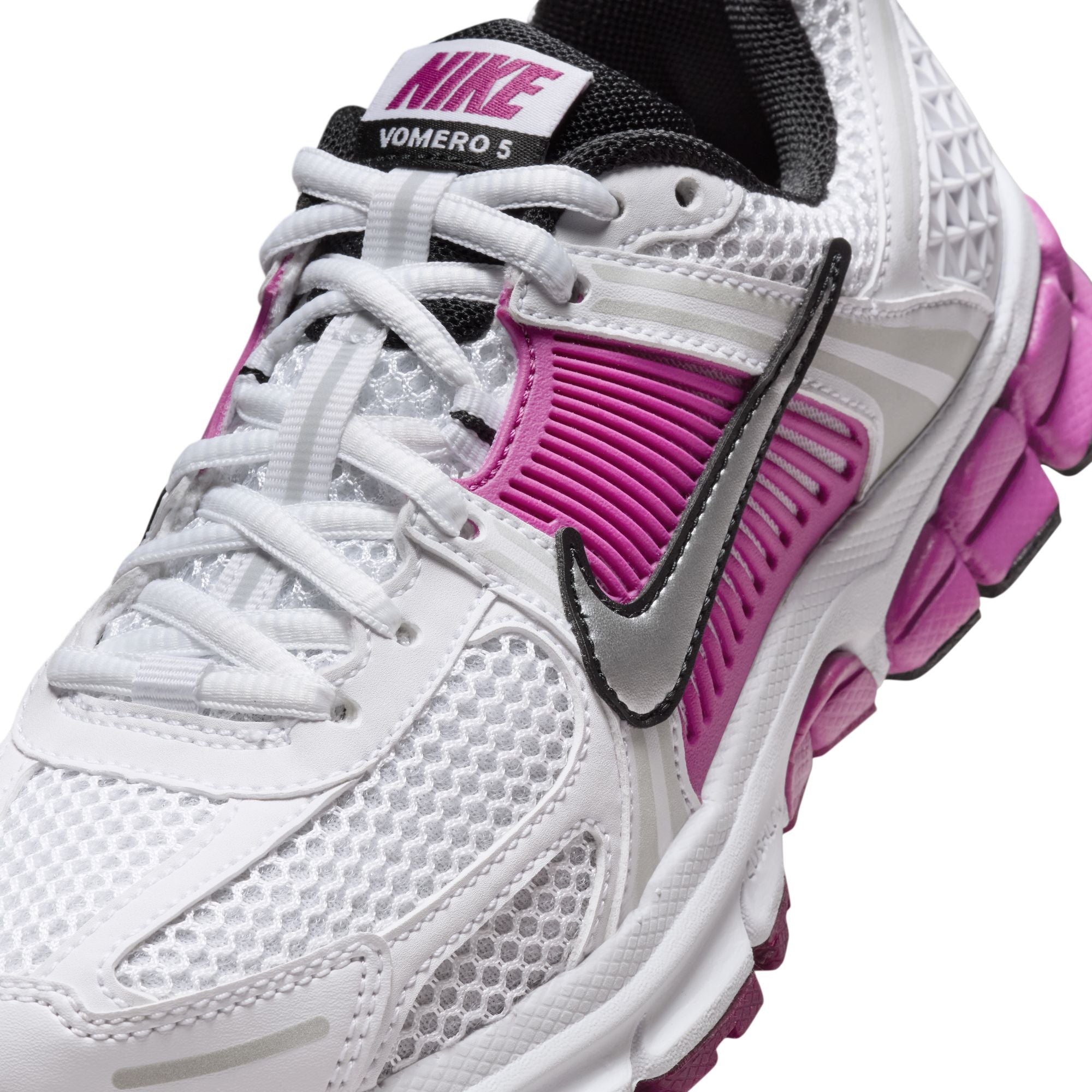 Nike Vomero 5 Sneakers