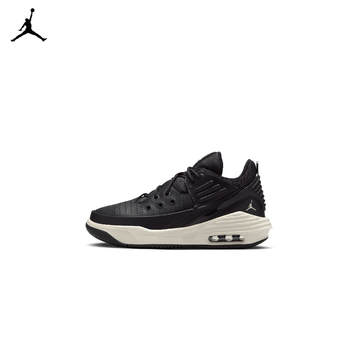 Jordan Max Aura 5 Sneakers (Big Kids)
