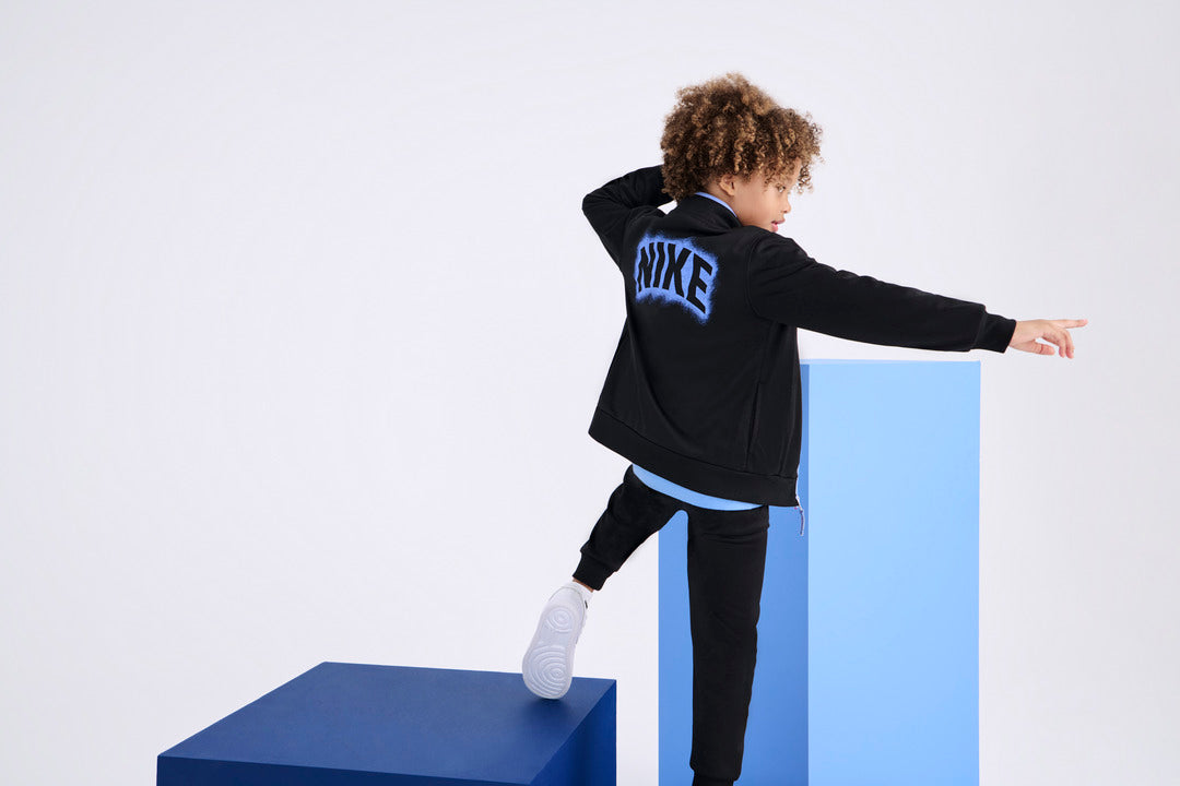 Nike Boys 2-Piece Sportswear Powder Play Tracksuit Set (Little Kids)