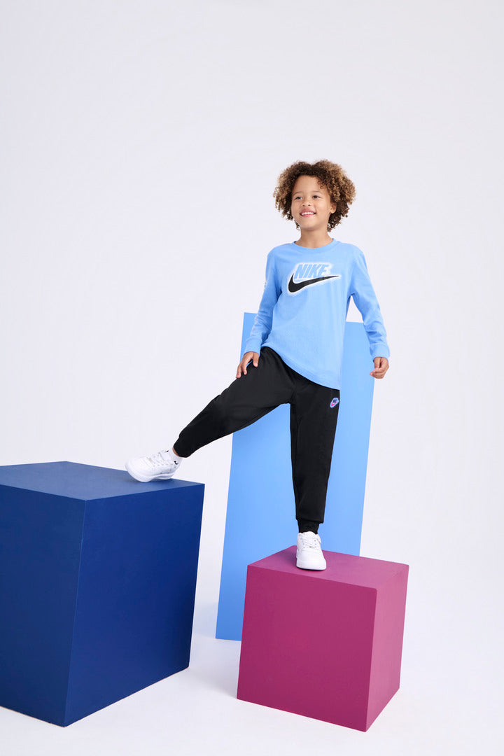 Nike Boys 2-Piece Sportswear Powder Play Tracksuit Set (Little Kids)