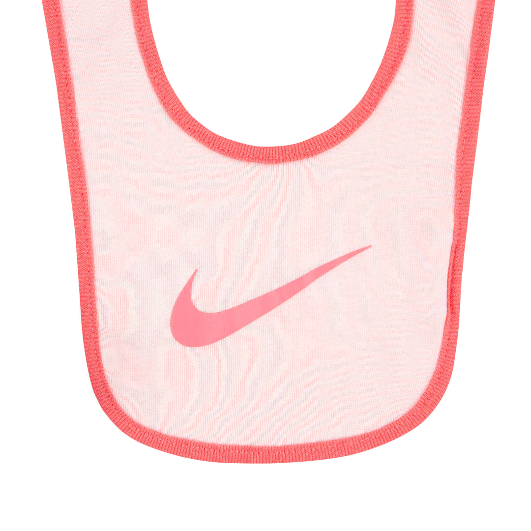 Nike 3-Piece Cloud-Dye Days Bodysuit, Hat & Bib Pink Set (Infant)