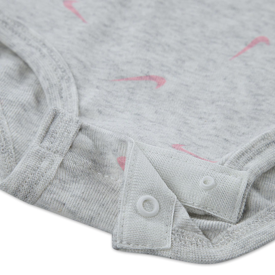 Nike 3-Piece Bodysuit, Pants & Booties Pink Set (Infant)