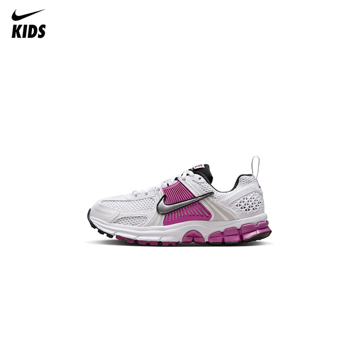 Nike Vomero 5 Sneakers (Big Kids)