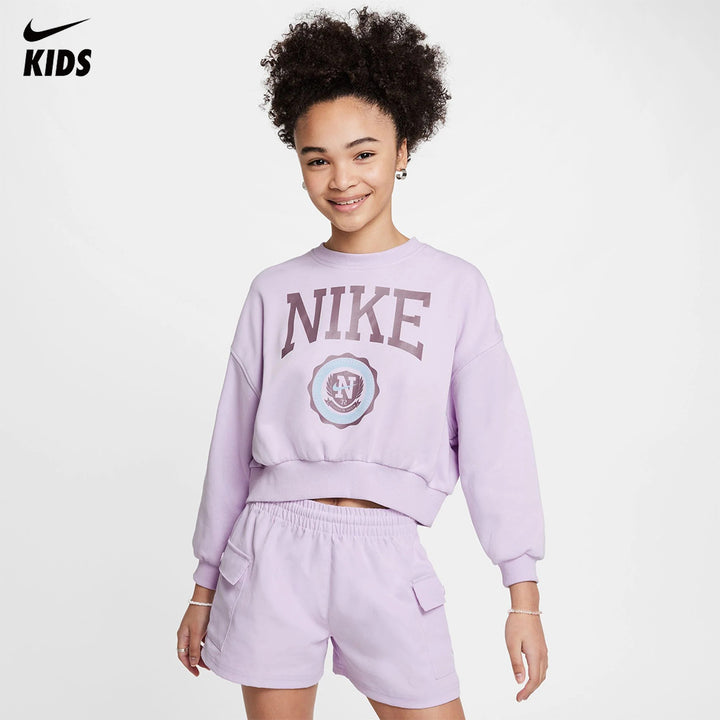 Nike Sportswear Club Crewneck Sweatshirt (Big Kids)