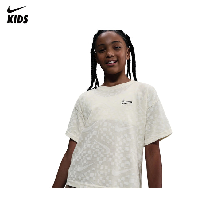 Nike Girls Sportswear Cozy T-Shirt (Big Kids)