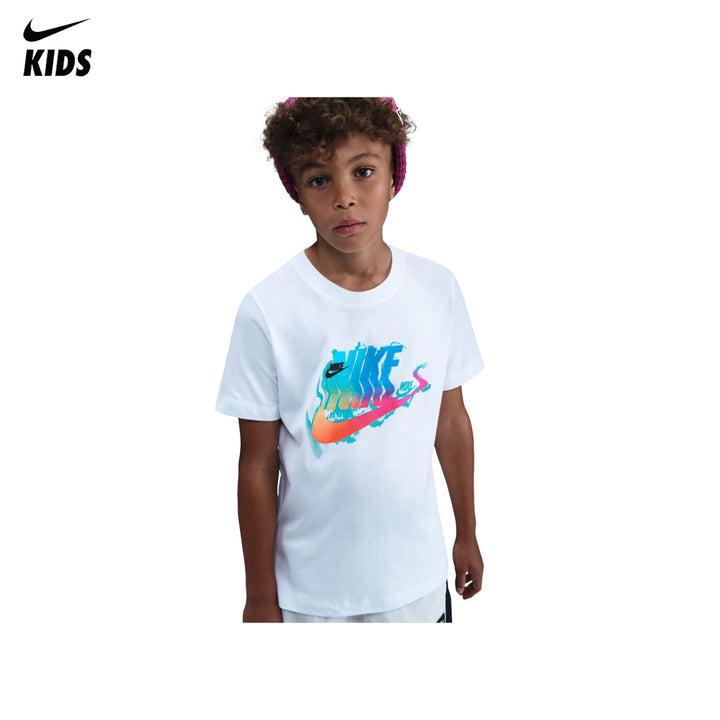 Nike Boys Sportswear T-Shirt (Big Kids)